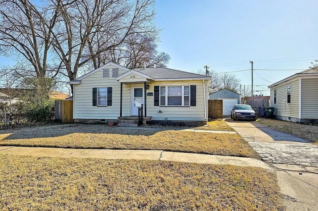 Photo - 416 Elm St (Midwest City, OK)