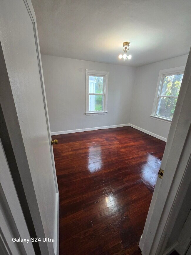Foto del edificio - Coming Soon: Affordable Comfort Awaits on ...