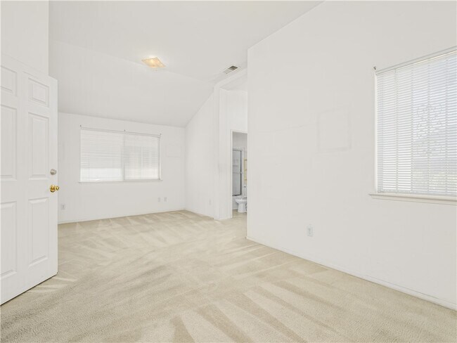 Building Photo - 2327 N Brunswick Ave