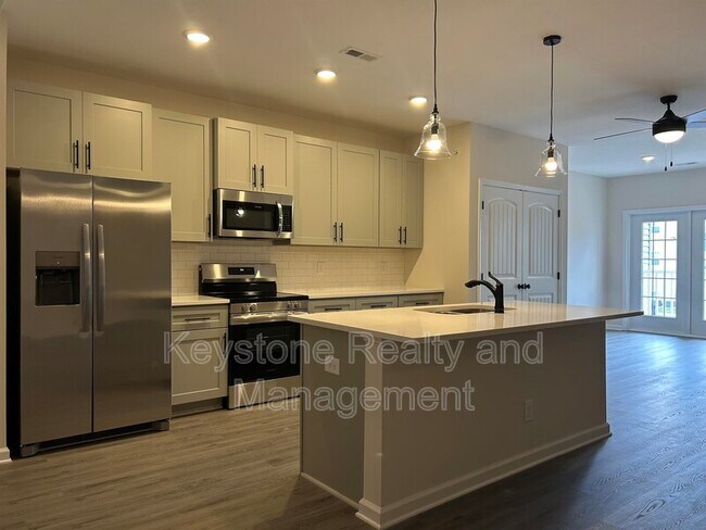 Building Photo - 104-D-104 Millswood Dr