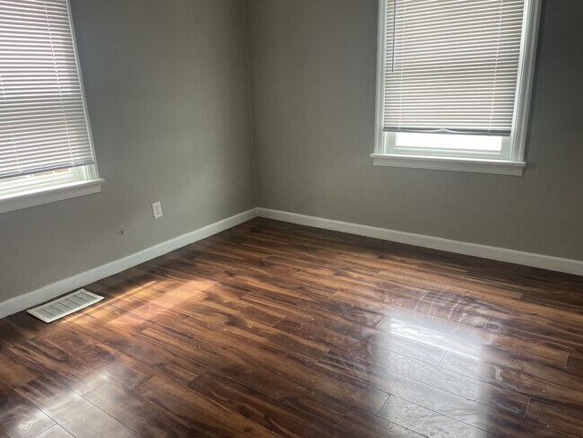 Foto del edificio - 2154 S 13th St