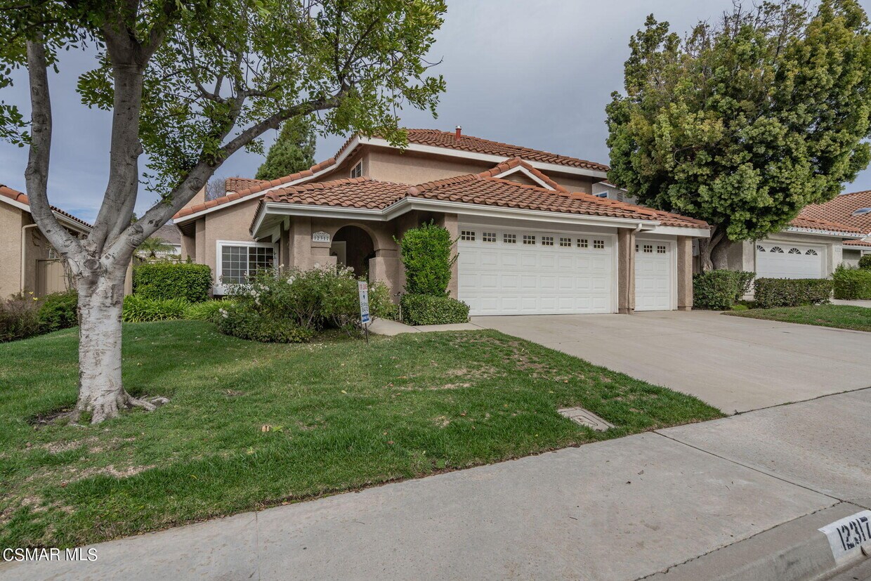 12317 Willow Hill Dr, Moorpark, CA 93021 House Rental in Moorpark, CA