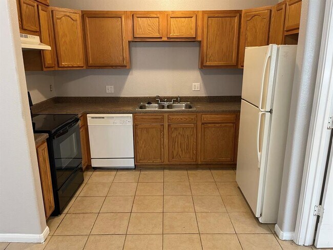 Foto del edificio - 8106 Rhobell St