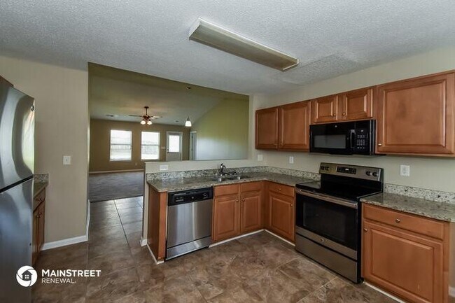 Building Photo - 445 Pinevale Ct, Atlanta, GA 30349