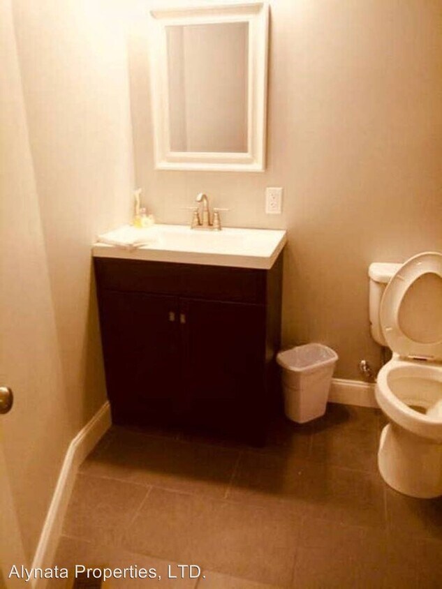 Foto principal - 117-119 E Innis Ave