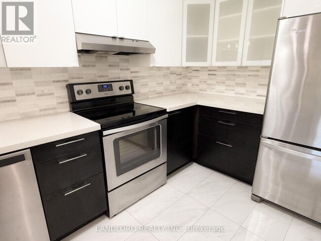 Photo du bâtiment - 60 Homewood Ave