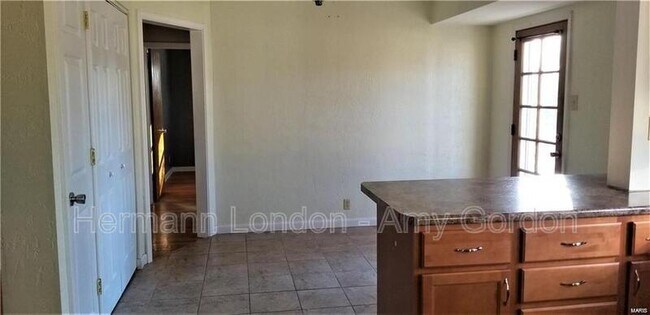 Foto del edificio - 10147 Maryvale Ln