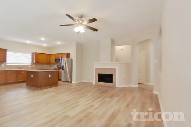 Building Photo - 7711 Sapulpa Ln