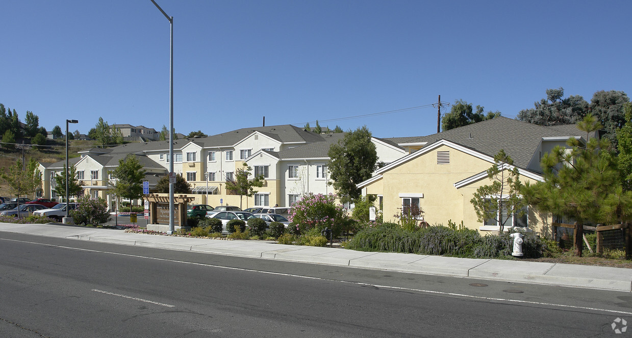 Building Photo - Rodeo Gateway Apartments