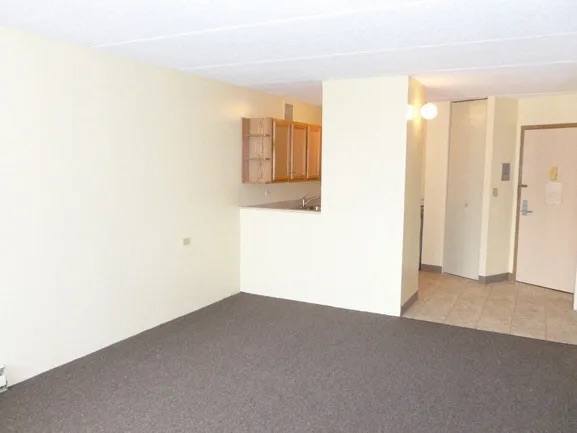 Building Photo - Peppertree Heights