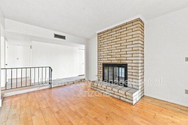 Foto del edificio - 2604 W Ellis Dr