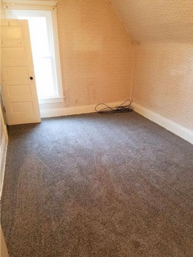 Foto del edificio - 432 Riehl St