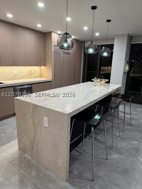 Foto del edificio - 19500 Turnberry Way
