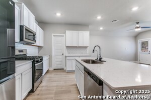 Foto del edificio - 29190 Rock Cyn