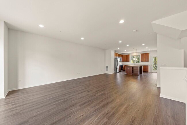 Building Photo - 945 Coletta Cir