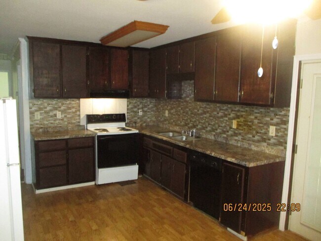 Foto del edificio - 3506 Hamilton Dr