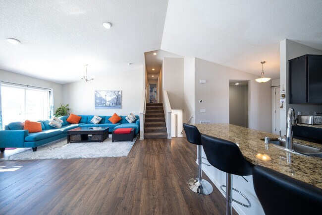 Building Photo - 8525 Titanium Cir