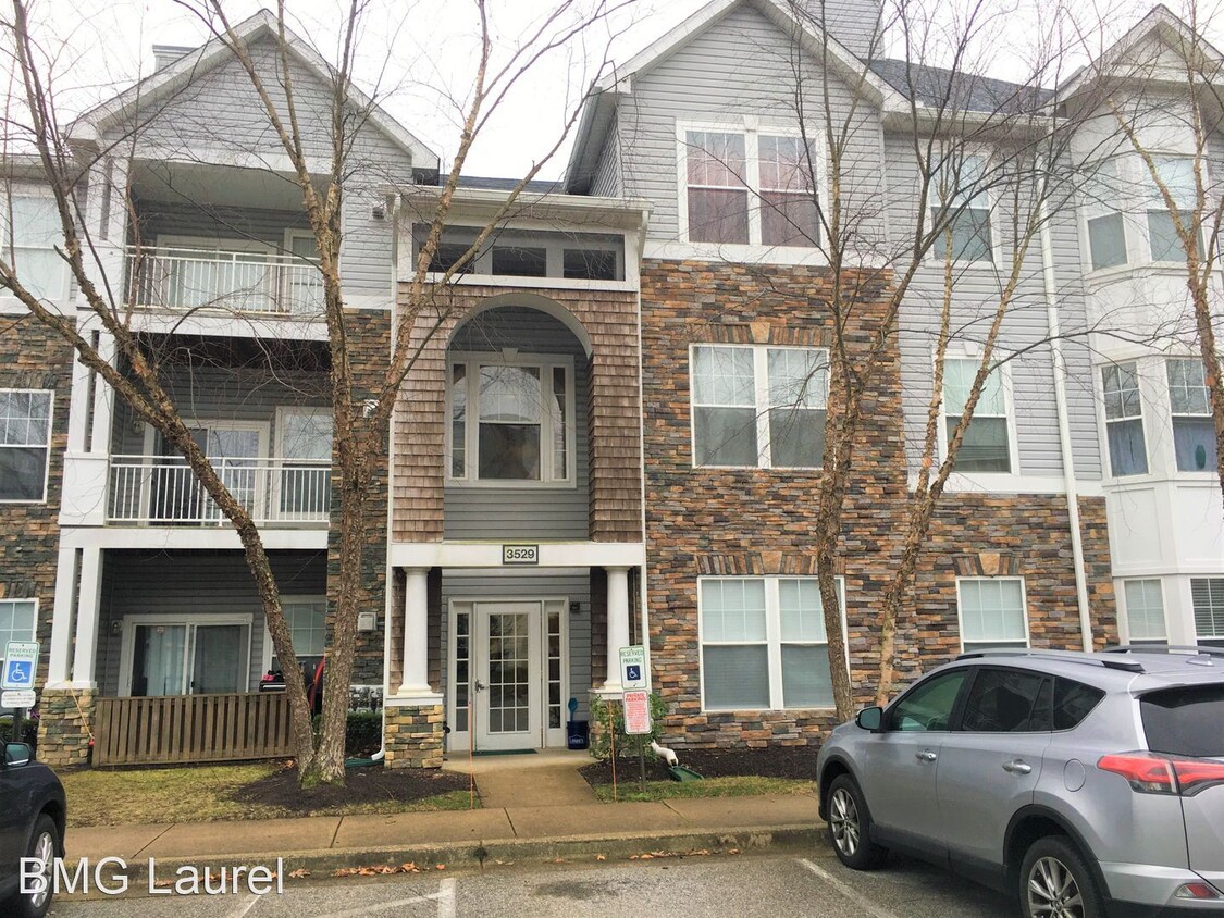 Foto principal - 3 br, 2 bath House - 3529 Piney Woods Pl U...
