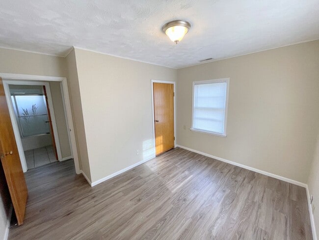 Foto del edificio - Nice 2-Bedroom Home Available in Quiet Neighborhood in Northwest Goshen