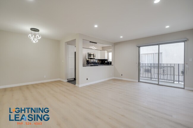 Foto del edificio - 1035 Hayworth Ave