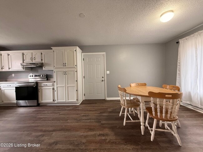 Foto del edificio - 2009 Sunbeam Rd