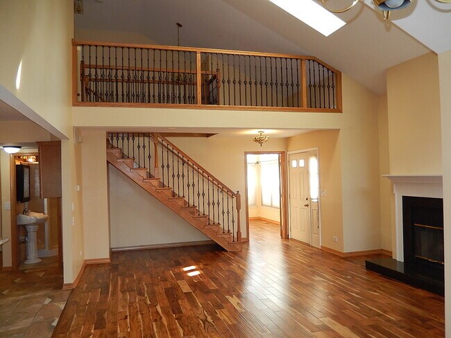 Foto del edificio - 2814 Gilcrest Ct