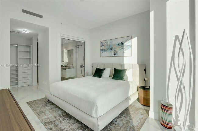 Foto del edificio - 700 NE 26th Terrace