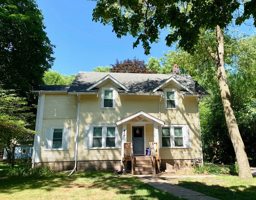 Primary Photo - 419 Lynn Ave