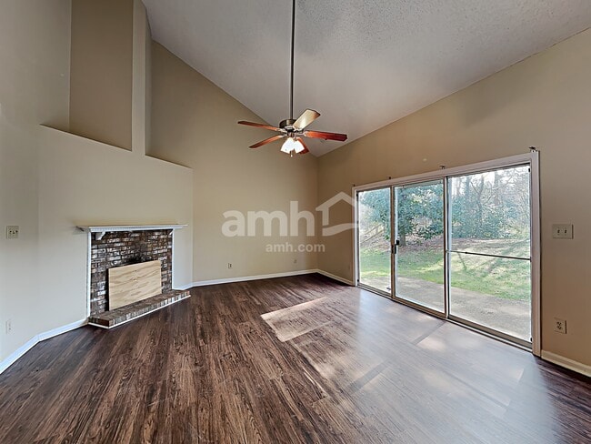 Foto del edificio - 9319 Cedar River Rd