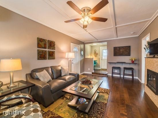 Foto principal - 913 W Linden St