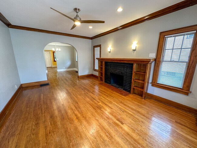 Foto del edificio - 1344 Hall St SE