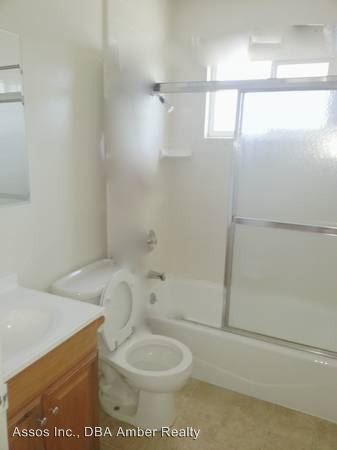 Building Photo - 2 br, 1 bath House - 5618 Calmor Ave. 4