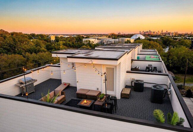 Foto del edificio - 968 Youngs Ln
