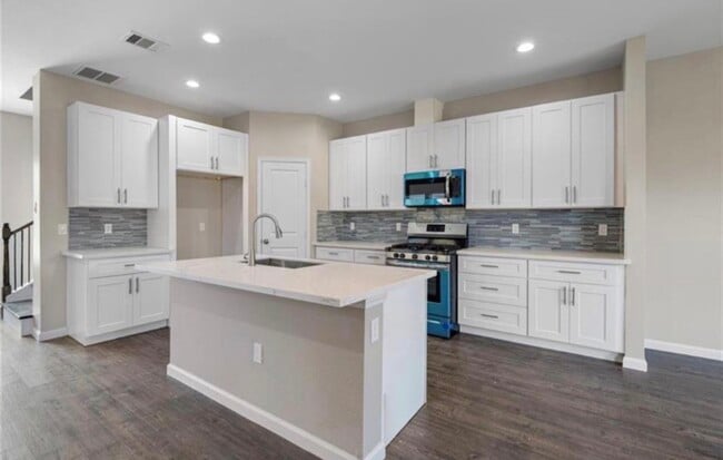 Building Photo - 4133 Clover St