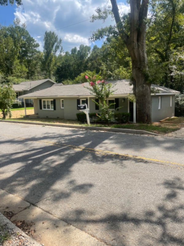 Primary Photo - 214 Alice Walker Dr