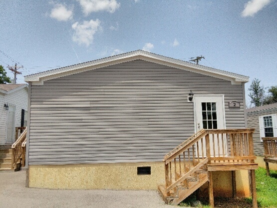 Exterior - 205 Hazelwood Dr