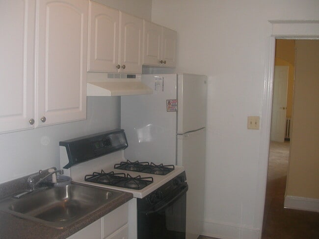 Photo - 5826 Colorado Ave NW (Washington, DC) Apartment