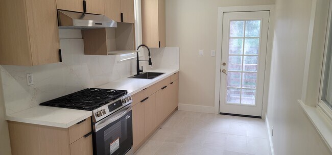 Foto del edificio - 469 28th Ave