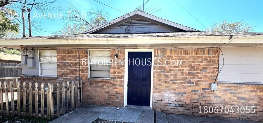 Primary Photo - $499 Move-In Special (+ admin fee) + $0 De...