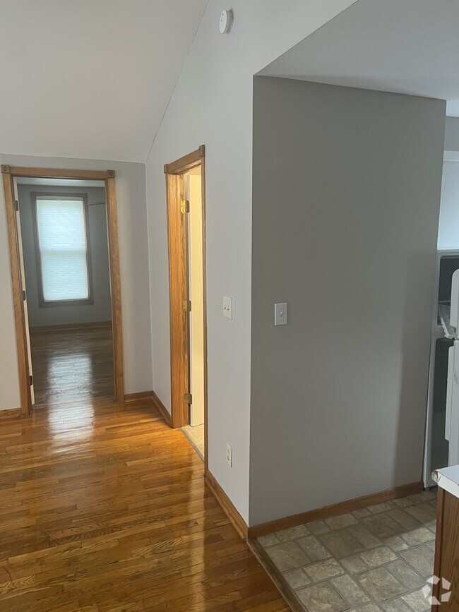 Building Photo - 1215 23rd St