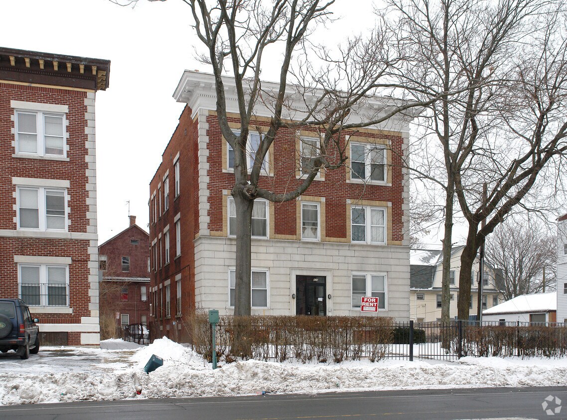 Foto del edificio - 435 Wethersfield Ave