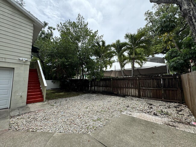 Foto del edificio - 108 Hill Ave