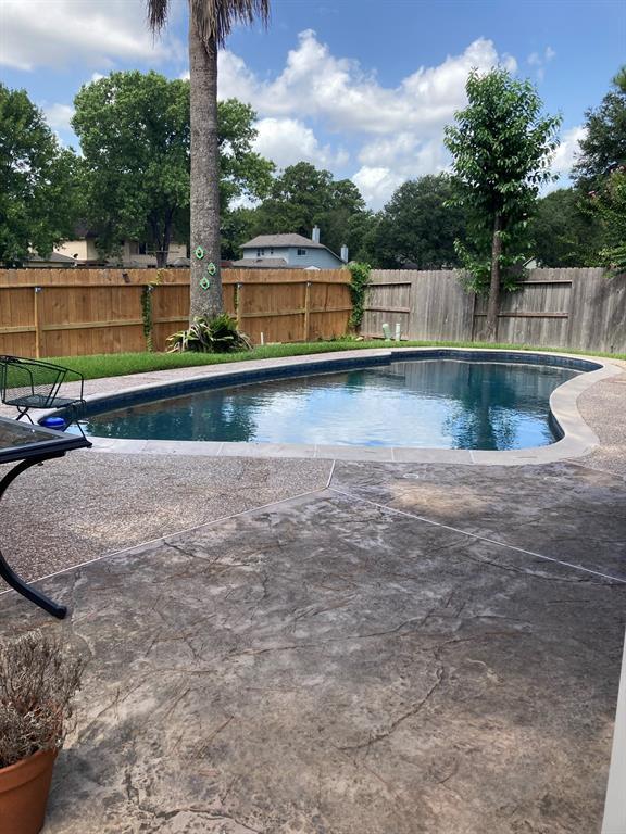 Primary Photo - 5311 Shady Maple Dr