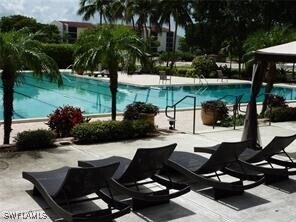 Foto del edificio - 9901 Sunset Cove Ln