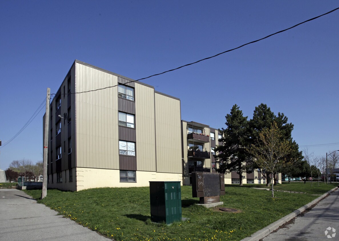 Building Photo - Glen Everest Apartments
