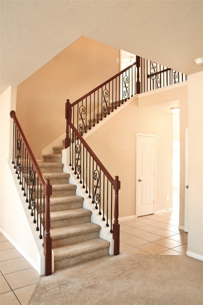 Foto del edificio - 24834 Colonial Maple Dr