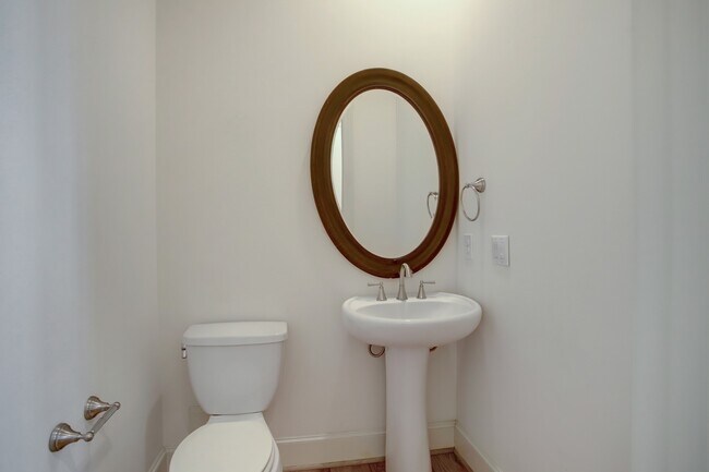 Foto del edificio - 1415 Oakdale St