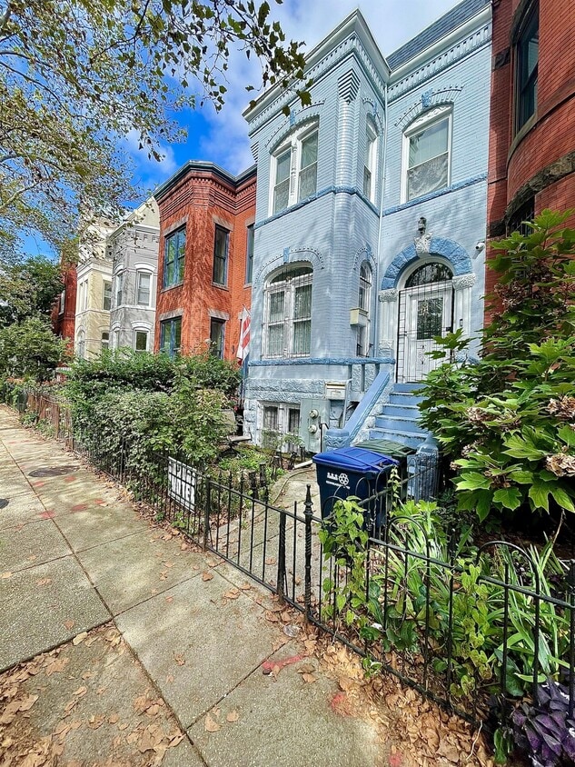 Photo - 609 Q St NW (Washington, DC)