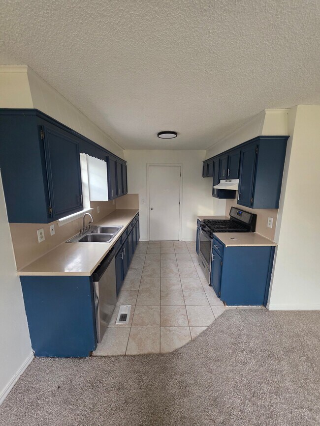 Foto del edificio - 12624 E 33rd Ct