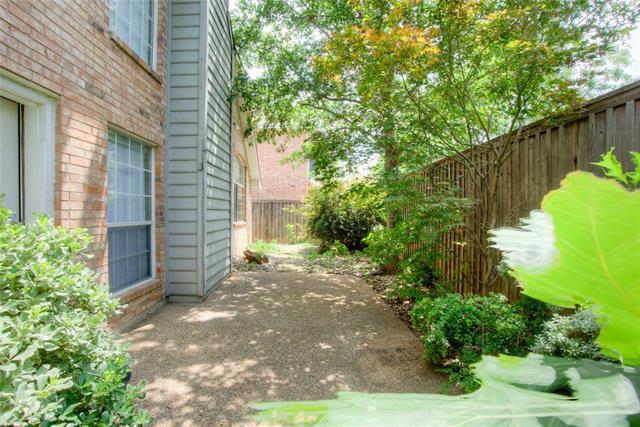 Foto del edificio - 14584 Whitman Ct